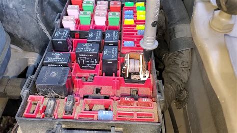 Fuel Pump Relay Problems in a 90 F150 